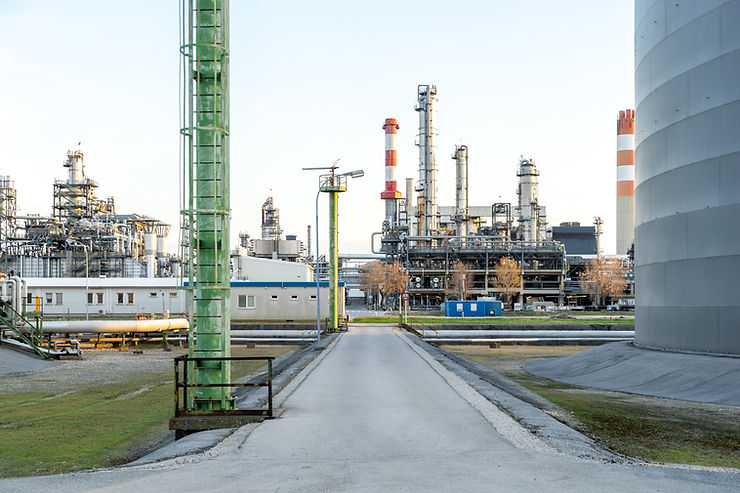Минэнерго подписало 10-летние инвестсоглашения с нефтепереработчиками